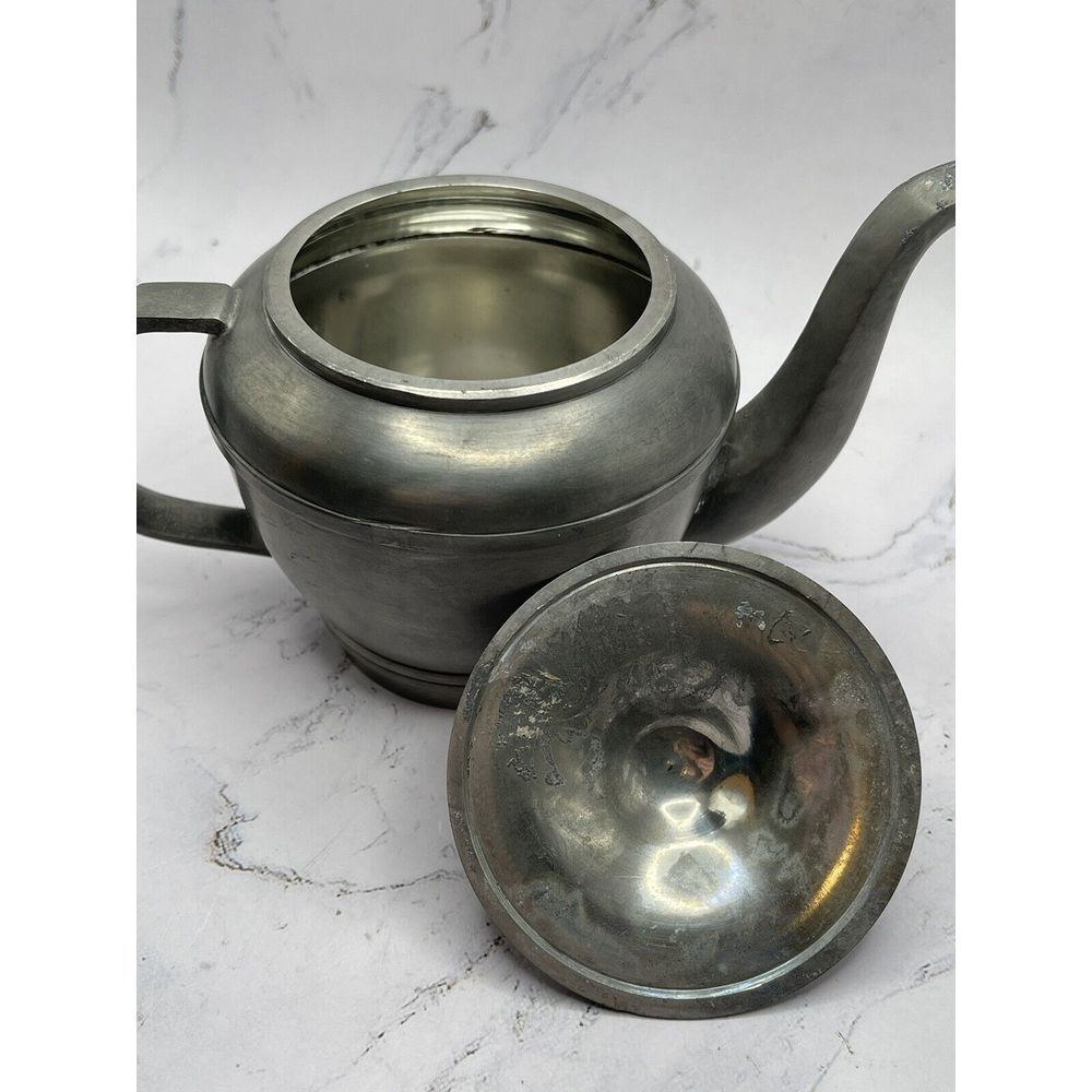 Vila Rica Made in Brazil Small Pewter Teapot 4.5 Inches Tall - Picture 10 of 10